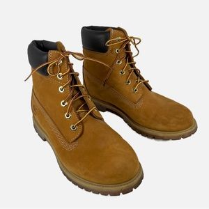 Timberland Women’s Size 9.5 Wheat 6 Inch Premium Waterproof Boot Cabincore Work
